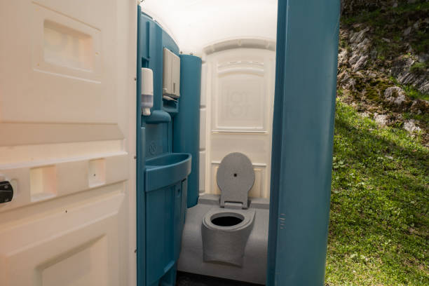 Best Portable restroom trailer rental  in Saw Creek, PA